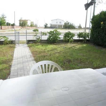 Belvilla By Oyo Modest Near Sea Holiday home *